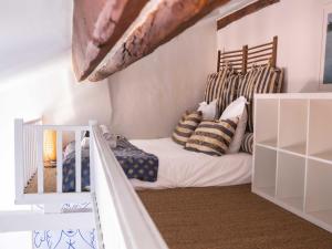 Cozy Studio– Mezzanine 2P– Central Port St-Tropez