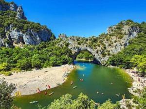 Maisons de vacances Goudargues Hills & Heated Pool, cleaning included : photos des chambres
