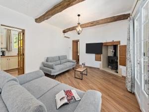 Maisons de vacances Villa in Flayosc with Private Pool : photos des chambres