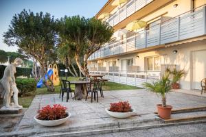 Apartments in Lignano Sabbiadoro 33368
