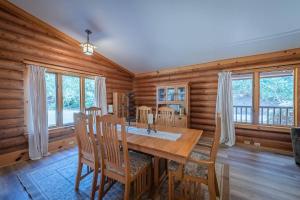 Oakwood Lodge