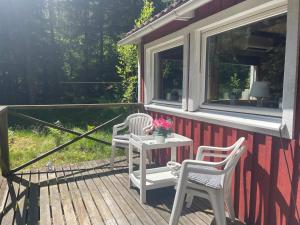 Secluded Forest stay with Annex