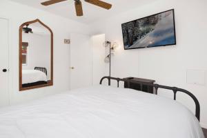 Maltby modern log cabin #2307