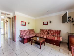 Appartement 5 pers, piscine, proche golf à Biscarrosse - FR-1-521-260