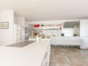 Villas Maison familiale calme avec piscine securisee - FR-1-835-32 : photos des chambres