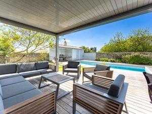 Villas Maison familiale calme avec piscine securisee - FR-1-835-32 : photos des chambres