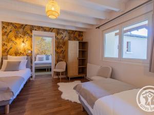 Maisons de vacances Gite spacieux de 8 chambres au coeur des vignes d-Anjou - FR-1-622-112 : photos des chambres