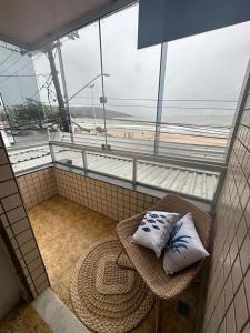 Apartamento inteiro a beira mar na praia do morro