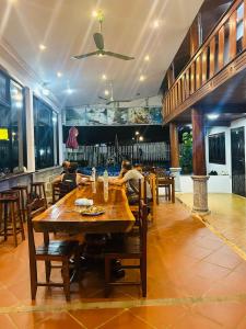 Vang Vieng Sky Mountain View Hotel