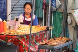 Lumphini 3 Teakwood red at Steamy Location