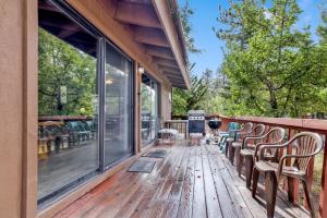 Lakeview fishing house #121