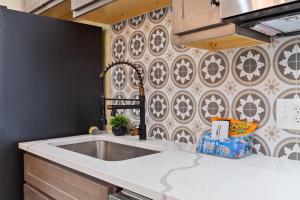 Red Brick Hideaway | JZ Vacation Rentals