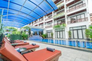 Pich Kunthea Angkor Resort