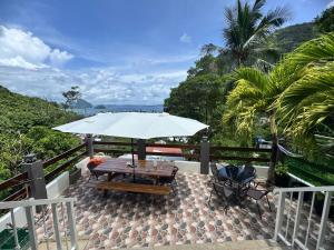 Cashew Blossom Boutique Guest Home