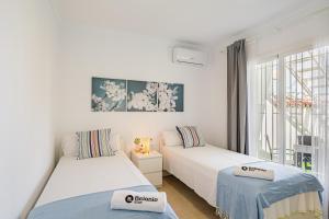 Stay Belonio El Palo Beach