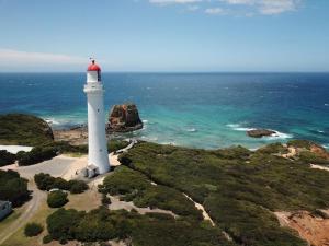 4BR Apollo Bay Beach house