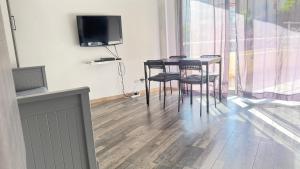 Appartements Residence La Miougrano Frejus plage : photos des chambres