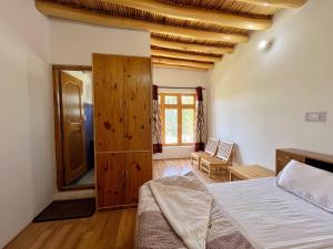 Sponbo Guest House, Leh