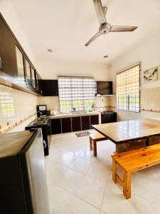 RR Ceriya Guest House