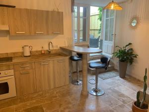 Le Beau Pichot - 2 appartments, 2 chambres, jardin, max 4 pers