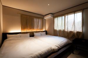 ERA1220 Shinjuku,3bedroom,8people