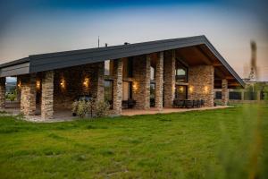 Hypnotic Thermal Villas with private SPA