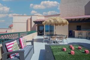 Casa Frida Massive Condo Sleeps up to 12!