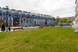 Osiedle Feniks Apartament z Basenem & Sauną i Salą Zabaw by Noclegi Renters