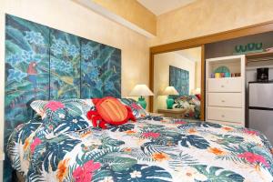 Casa Frida Massive Condo Sleeps up to 12!