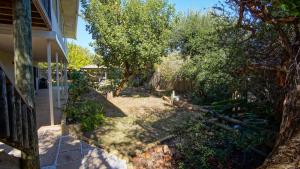 Sunset Break Apartments - 1 x 2 Bedroom Upstairs and 1 x 2 Bedroom Downstairs