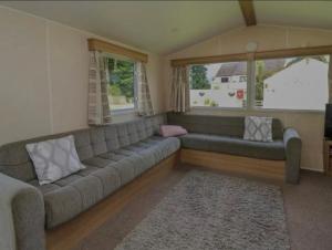 Caravan 3 - Blackmoor farm near Tenby