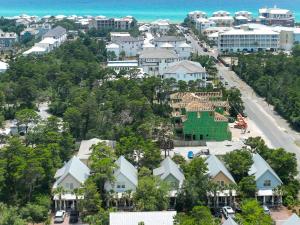 Steps from the Beach! Private Beach Home! Sleeps 10!