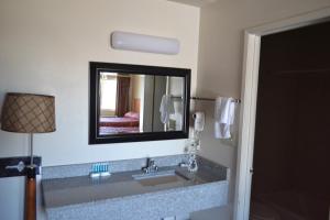 Skyway Inn - Seatac