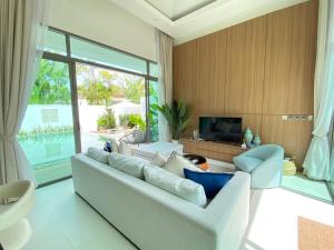 Tropical Shambala Grand Villa