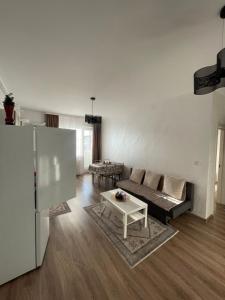 Apartament 3 camere-Zona Balada