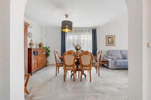 Castillo sohail townhouse near the beach by Costarentals - Ref 101