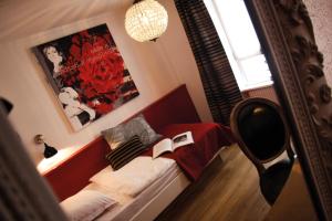 Hotels Hotel Roses : photos des chambres