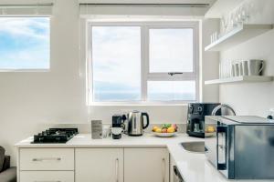 Private Secure Studio in Camps Bay The Cove