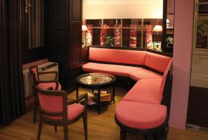 Hotels Hotel Roses : photos des chambres