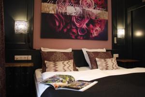 Hotels Hotel Roses : photos des chambres