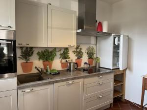 Ferienwohnung am Kirchplatz 25561