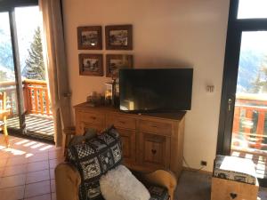 Chalet Individuel Orcières Merlette 1850m Pied des Pistes Vue Magnifique sur les Montagnes