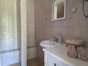 Wildstone Krusi - Pool & Apartments 2