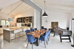 Villas Villa Foyenne - Piscine, jacuzzi et sauna : photos des chambres