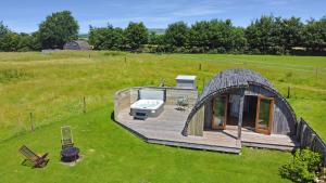 Dartmoor View Log Cabin near North Molton