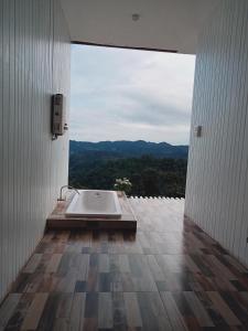 ภูศิโยน ม่อนแจ่ม