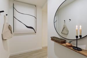 Hebron - 2 bedrooms and office in Gràcia