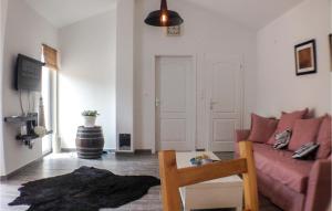 Beautiful Home In Sveti Anton With Wifi