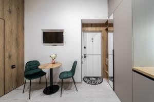 LEOGRAND Apartments on Rymlyanyna 6-1