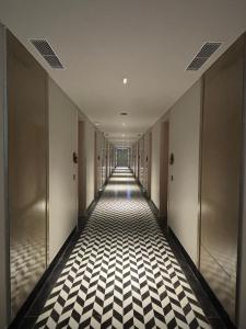 The Supreme Hotel and Banquet